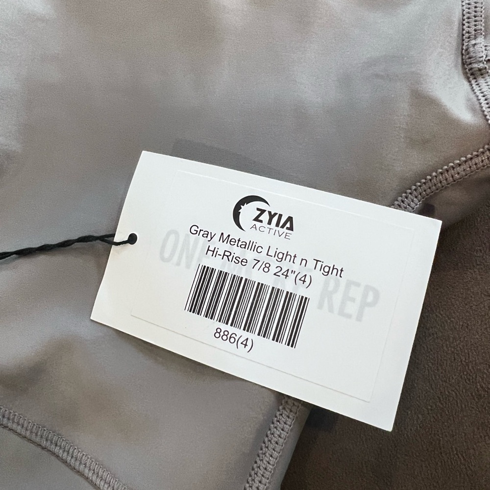 Zyia Active Metallic Gray Leggings
